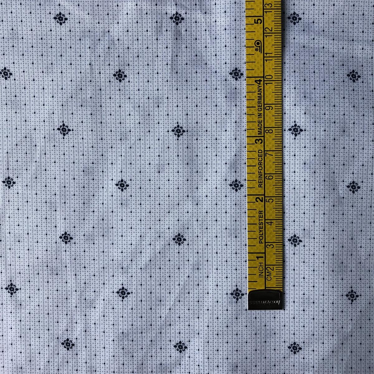 China Textile Cotton fabric customized new design 100 cotton poplin printed silky soft shirts fabric for mens long sleeve shirts