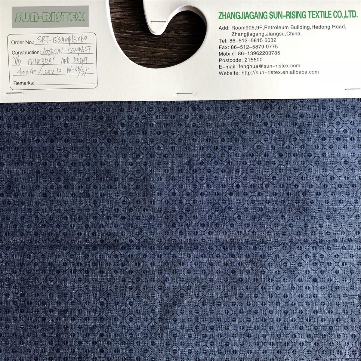 High quality Eco-friendly Cotton Fabric for men's shirts 100% cotton printed on yarn dyed chambray plain woven shirts fabric