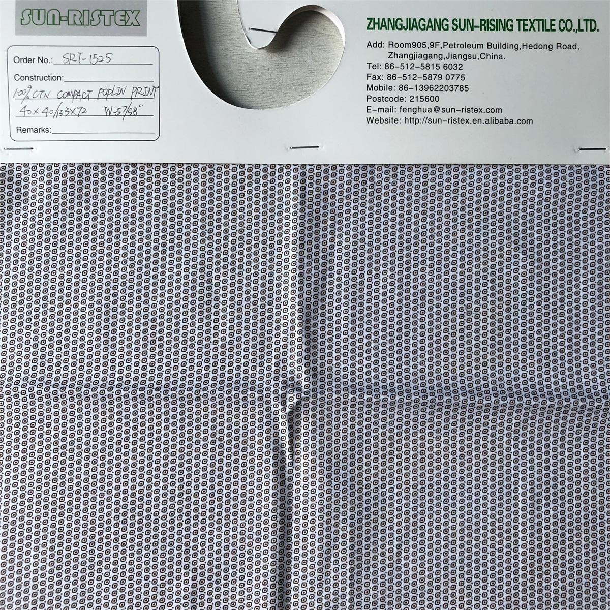 Sun-rising Textile Cotton fabric hot sale high quality soft 100% cotton poplin printed fabric for men's shirts